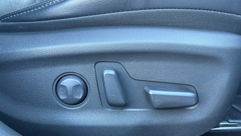 Hyundai Kona 150kW Premium SE 64kWh 5dr Auto Electric Hatchback